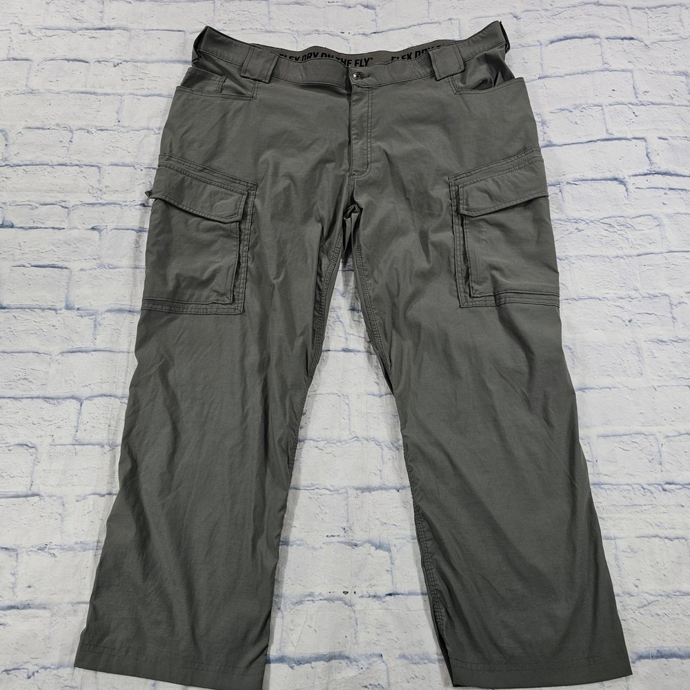 Duluth Trading Cargo Pants Mens 46x32 Gray Flex Dry On The Fly Relaxed Fit